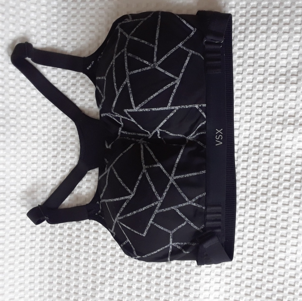 Victoria's secret (vsx) sports bra
